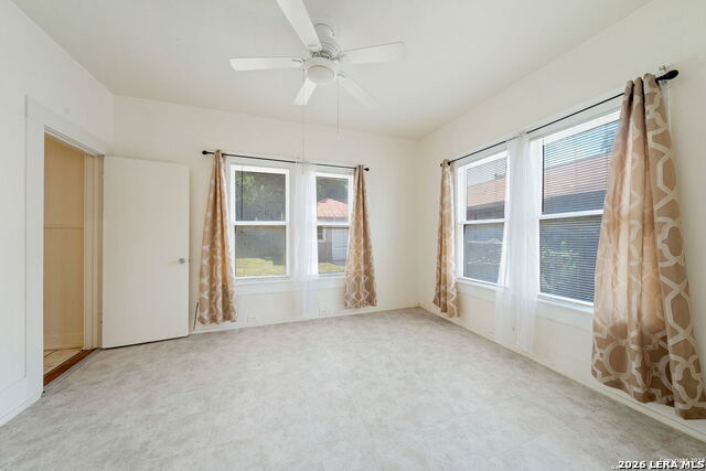 906 S Gevers St Property Photo 17