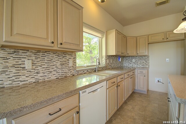 2140 Summit Crest Dr Property Photo 14