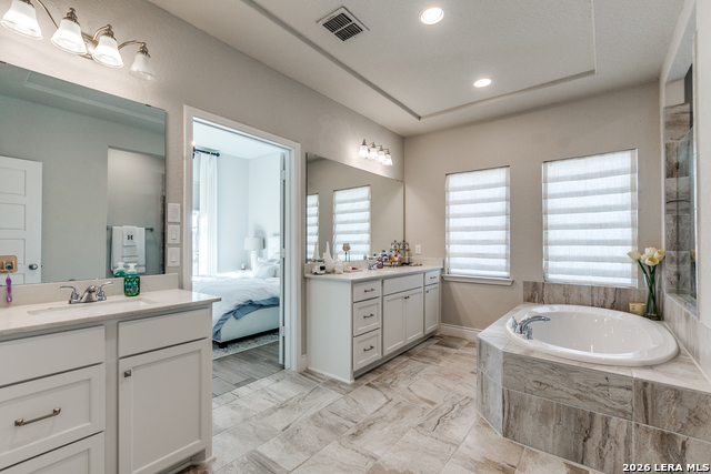 1022 Cadogan Squire Property Photo 17