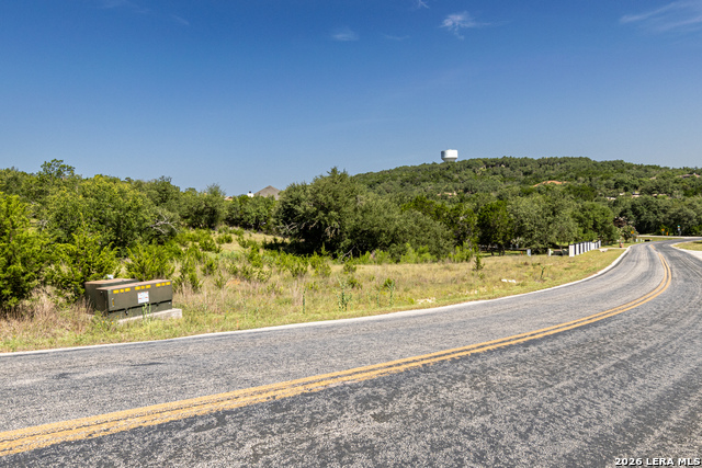 2610 River Way Property Photo 8