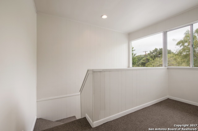 824 Terrell Rd Property Photo 5