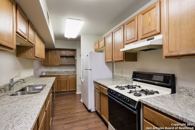 824 Terrell Rd Property Photo 14