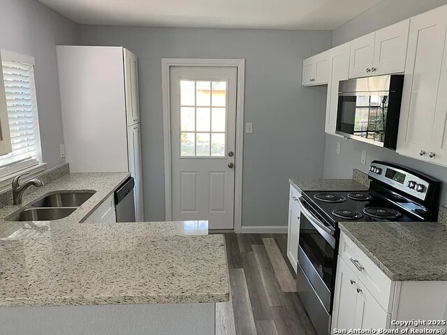 5135 TOM STAFFORD DR Property Photo 1