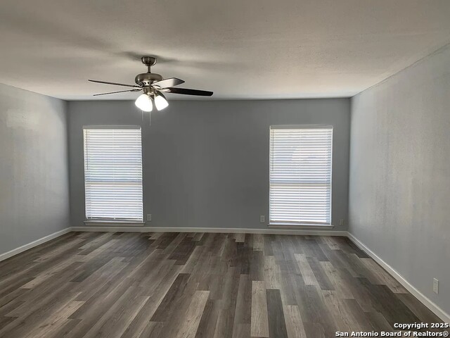 5135 Tom Stafford Dr Property Photo 3