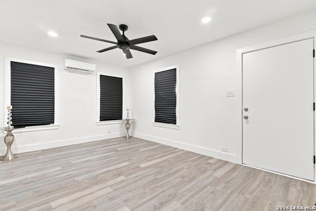 215 Westway Dr Property Photo 3