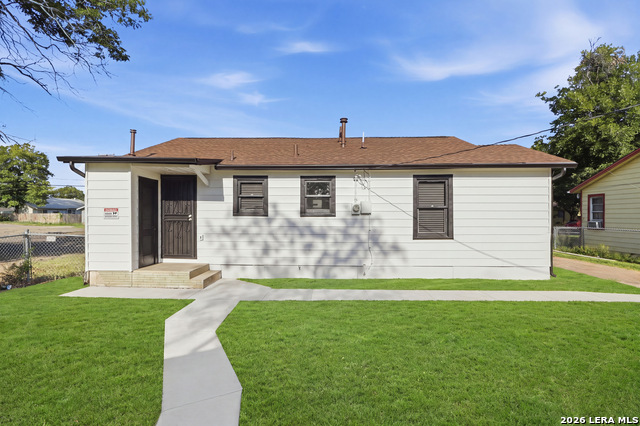 215 Westway Dr Property Photo 15