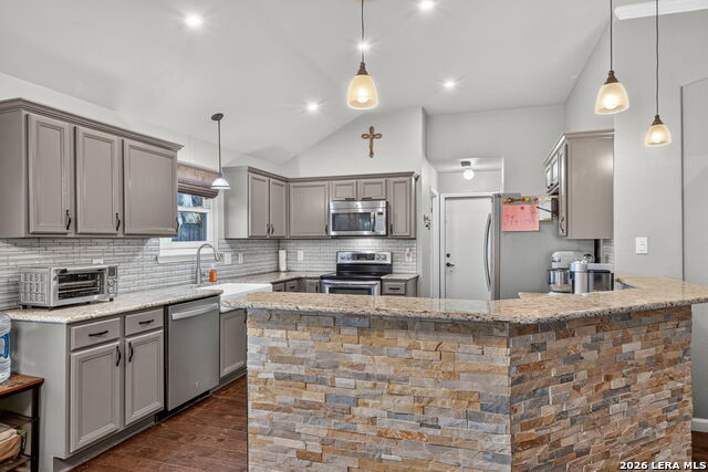 1009 Sandy Ridge Property Photo 13