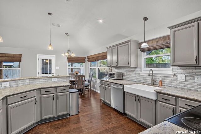 1009 Sandy Ridge Property Photo 15