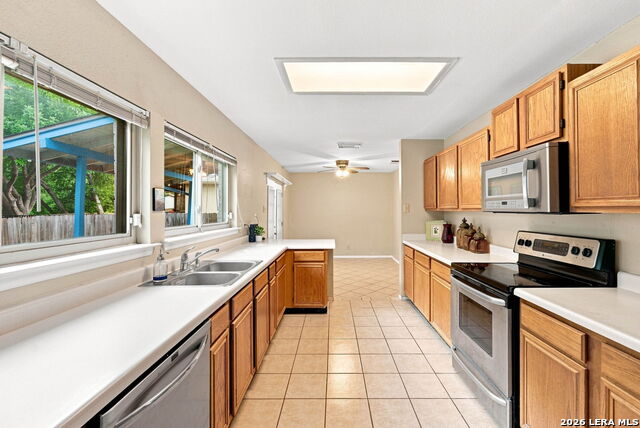 8107 Sunshine Trail Property Photo 1