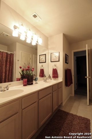8 Dallari Ct Property Photo 15