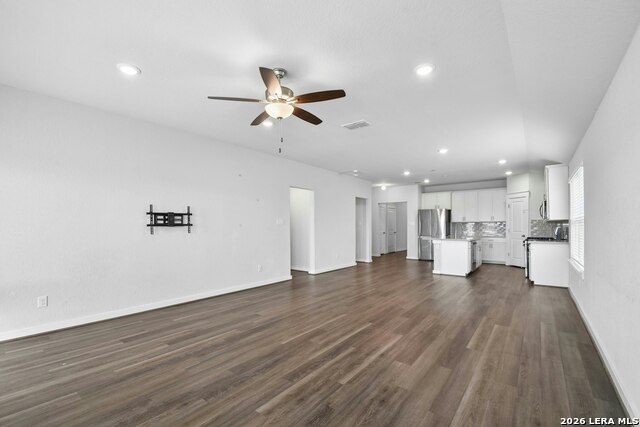 8231 Noble Crst Property Photo 12
