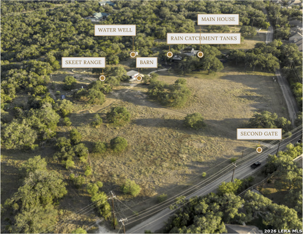 22050 Hanging Oak Property Photo