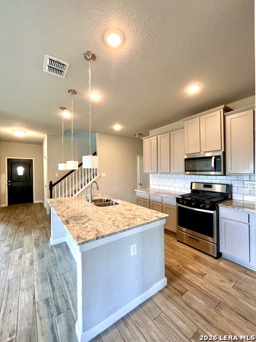 15306 Comanche Grv Property Photo 5
