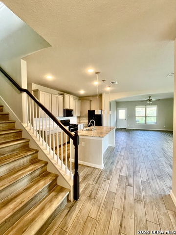 15306 Comanche Grv Property Photo 8