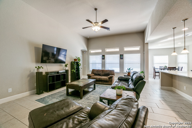 8916 Monument Parke Property Photo 8