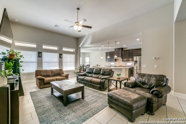 8916 Monument Parke Property Photo 9