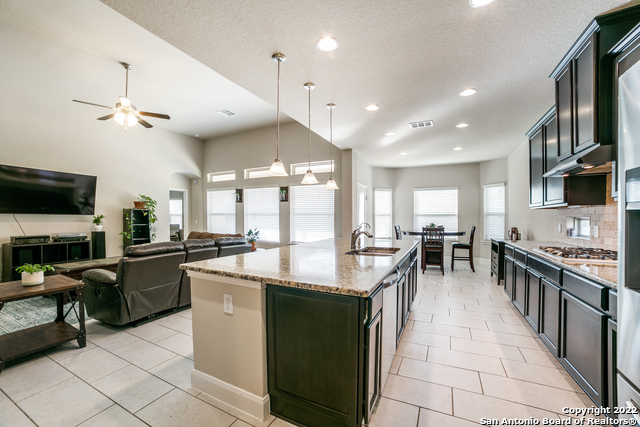 8916 Monument Parke Property Photo 12