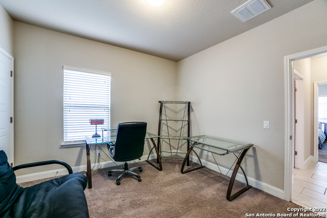 8916 Monument Parke Property Photo 21
