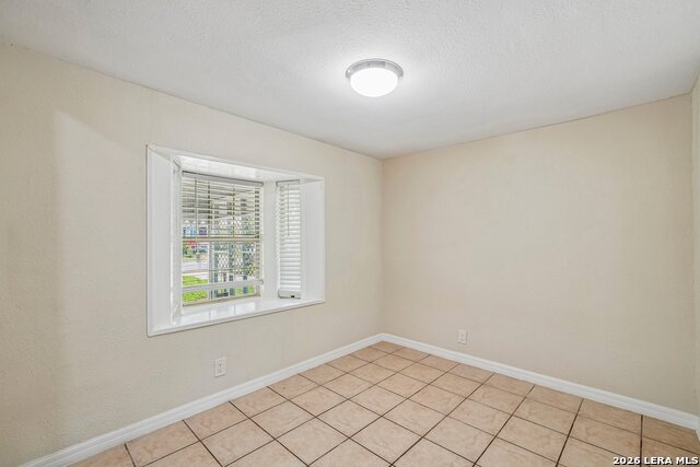 609 Taft Property Photo 10