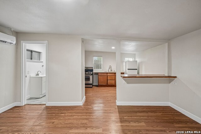 609 Taft Property Photo 26