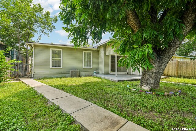 609 Taft Property Photo 32
