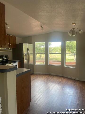 30825 Oakview Rd Property Photo 2