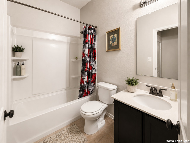 610 Trinity Mdw Property Photo 22