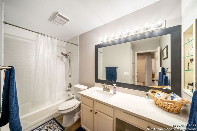 13511 Thessaly Property Photo 22