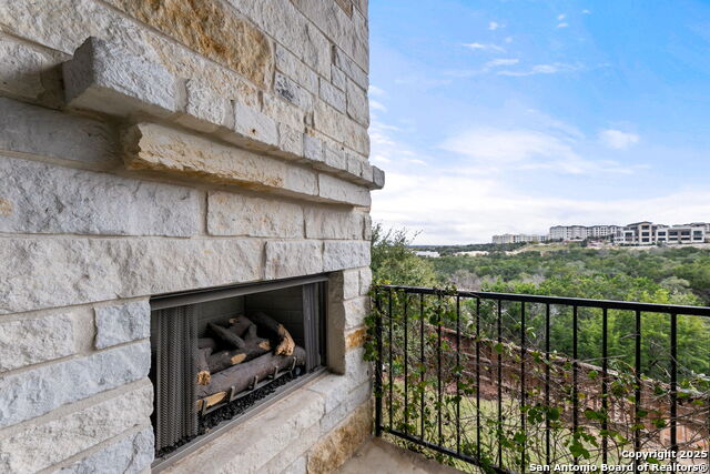 24011 Azul Dawn Property Photo 6