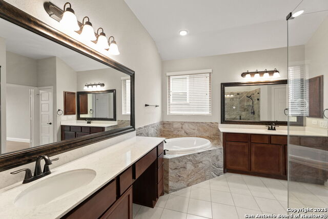 24011 Azul Dawn Property Photo 16