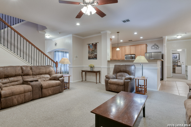 827 Point Cove Property Photo 6