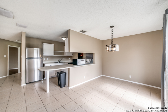 6854 Arbor Springs Dr Property Photo 5