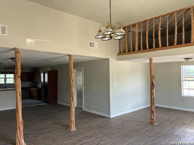 110 Tyler Ave Property Photo 4