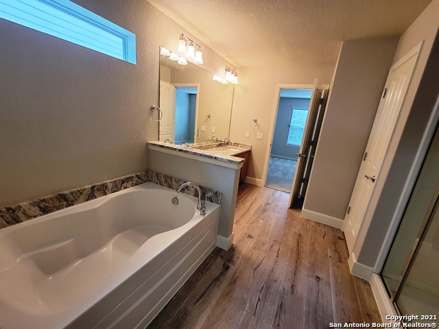 661 Silo St Property Photo 10