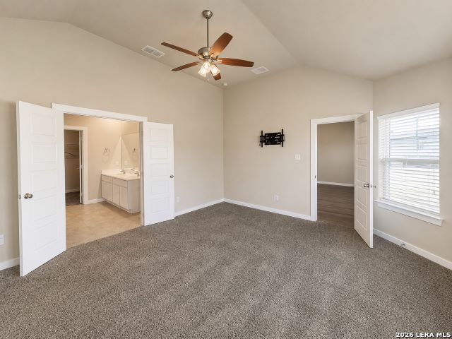 3237 Hyacinth Property Photo 12