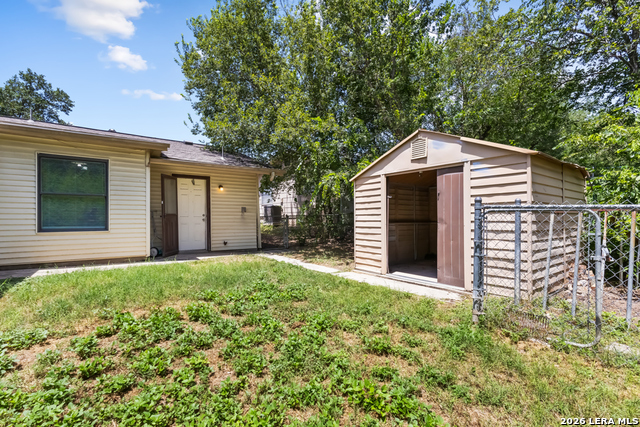 12214 Lone Shadow Trail Property Photo 23