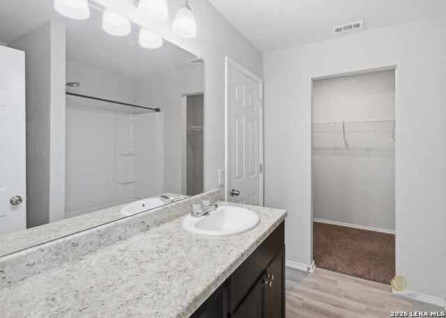 7526 Crestway Rdg Property Photo 17