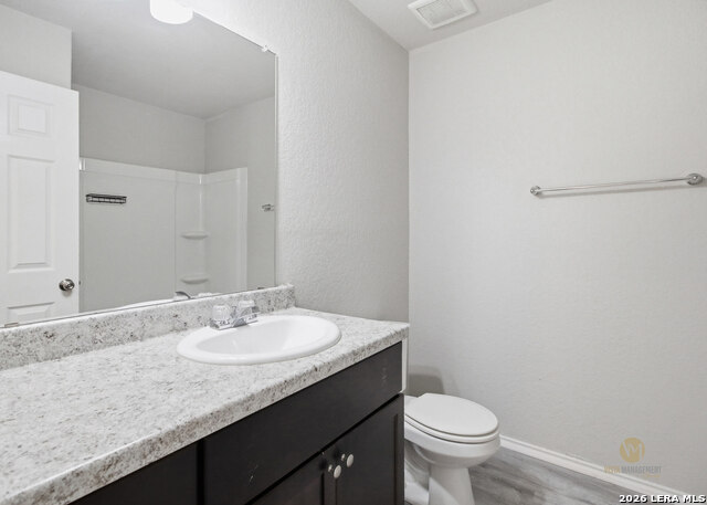 7526 Crestway Rdg Property Photo 21