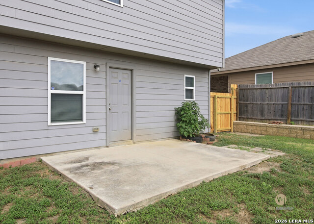 7526 Crestway Rdg Property Photo 25