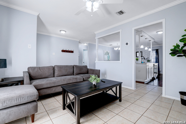 10535 Breeds Hill Property Photo 7