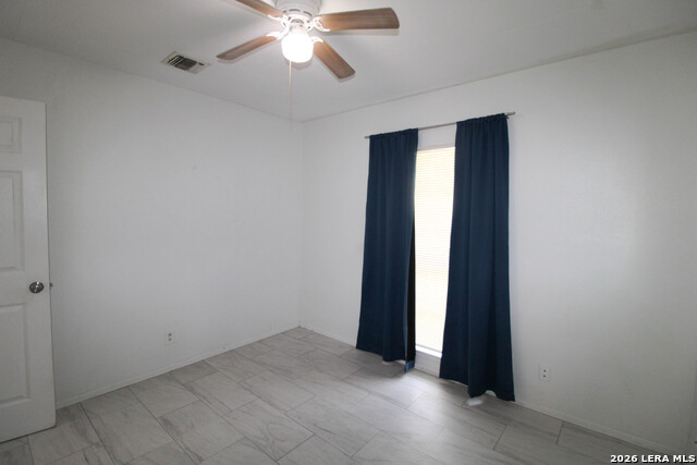 10535 Breeds Hill Property Photo 13