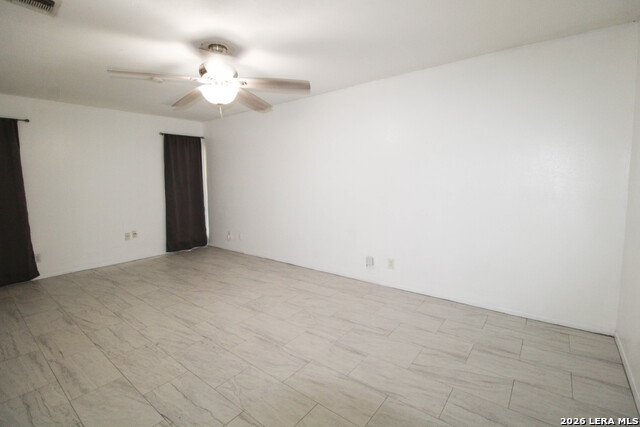 10535 Breeds Hill Property Photo 25