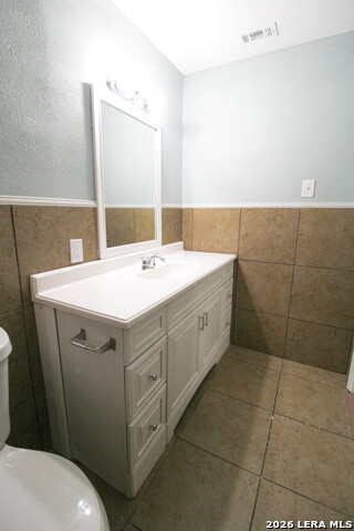 10535 Breeds Hill Property Photo 30
