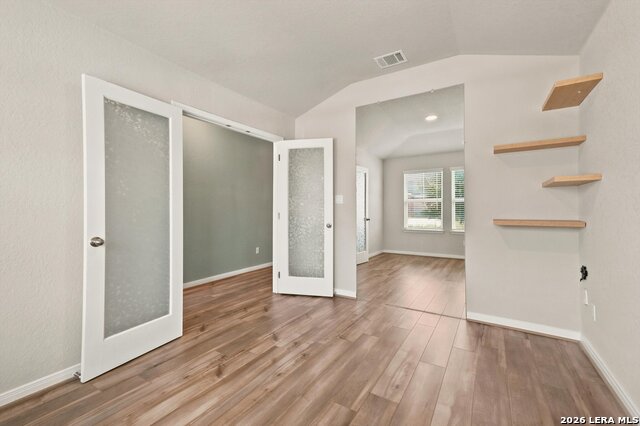 307 Goodfella Ave Property Photo 4