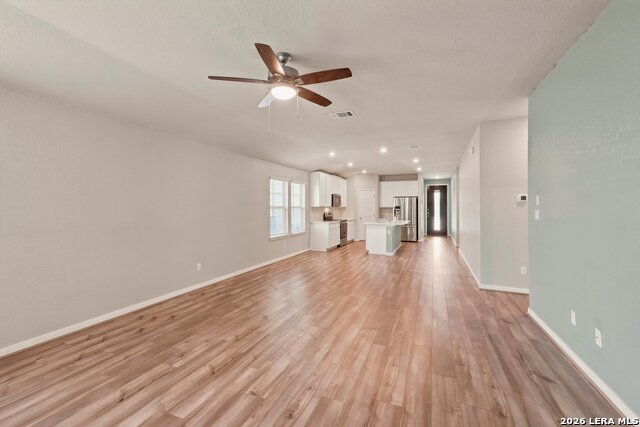307 Goodfella Ave Property Photo 6