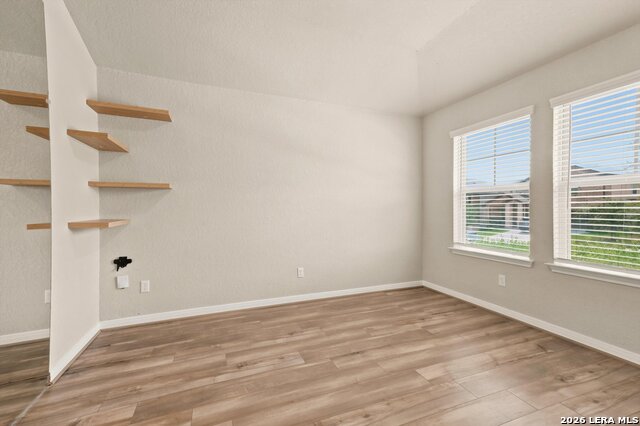 307 Goodfella Ave Property Photo 12