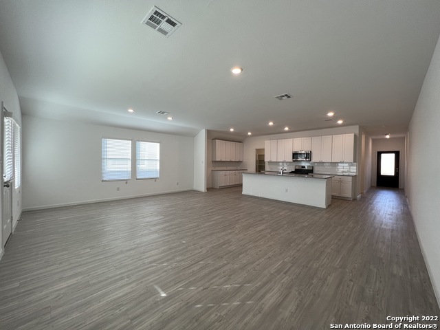 7010 Pail Place Property Photo 6