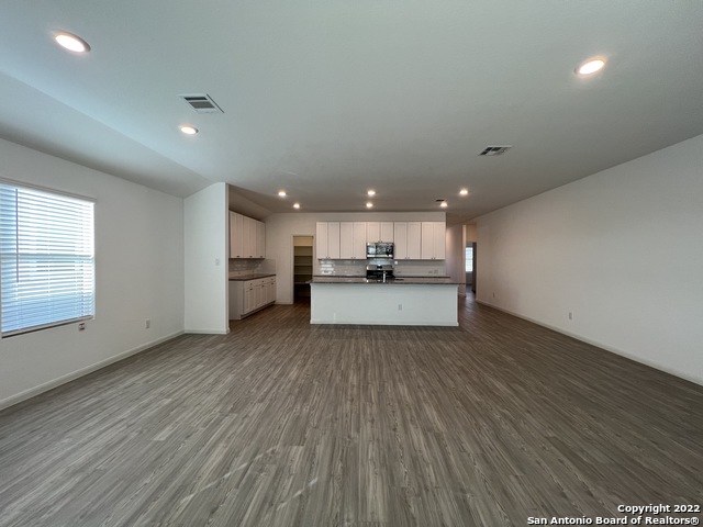 7010 Pail Place Property Photo 18