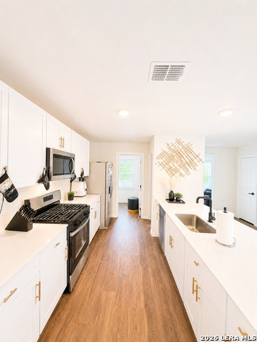 14135 Shale Path Property Photo 4