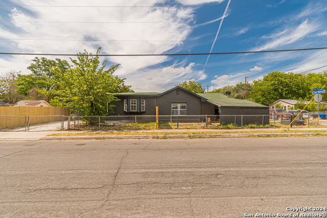 502 S San Manuel St Property Photo 2